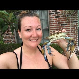 Meet your Posher, Eva